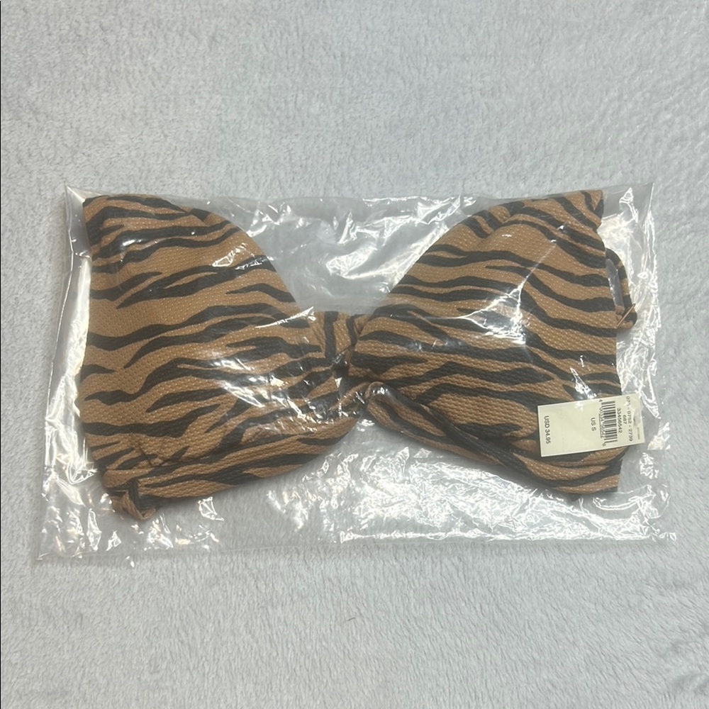 Aerie Triangle Tiger Print Bikini Top NWT